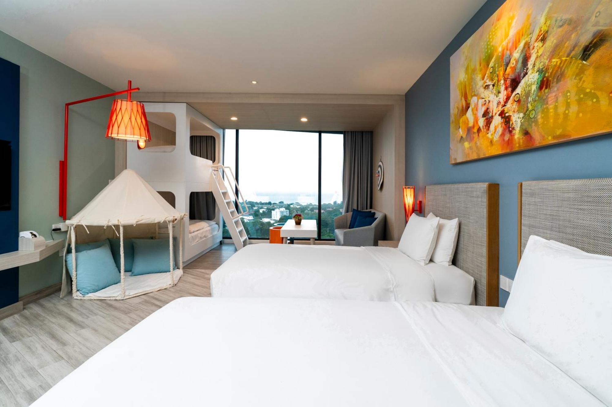 Premium Family Room Ocean View